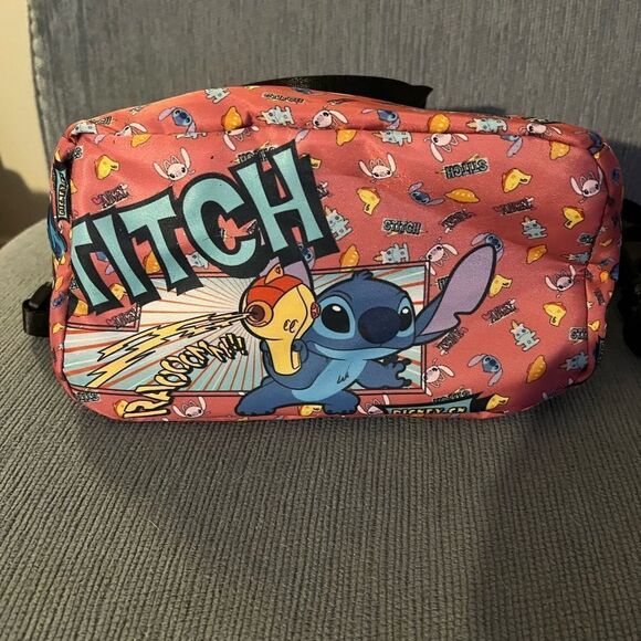 Stitch Insulated Lunch Bag/Crossbody - Picture 9 of 12